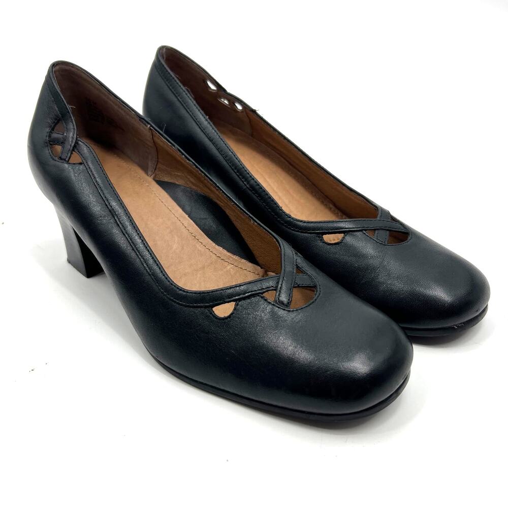 Strictly Comfort Leather Black Closed Toe Cutouts Block Heels Size 10